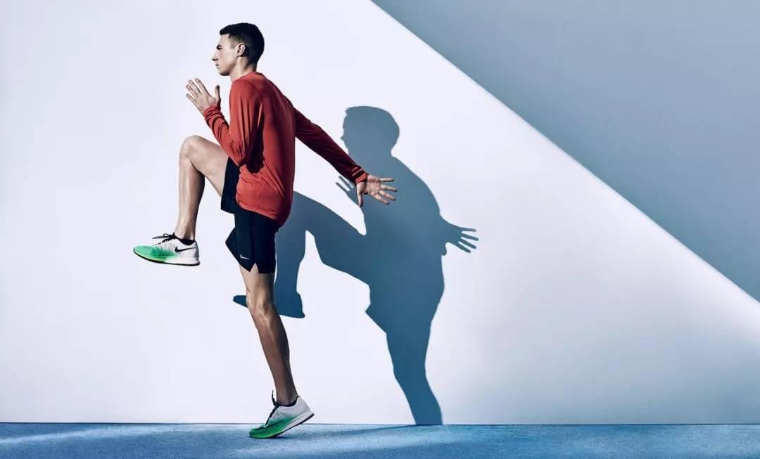 跑步膝盖疼？运动康复师亲授4个保护动作