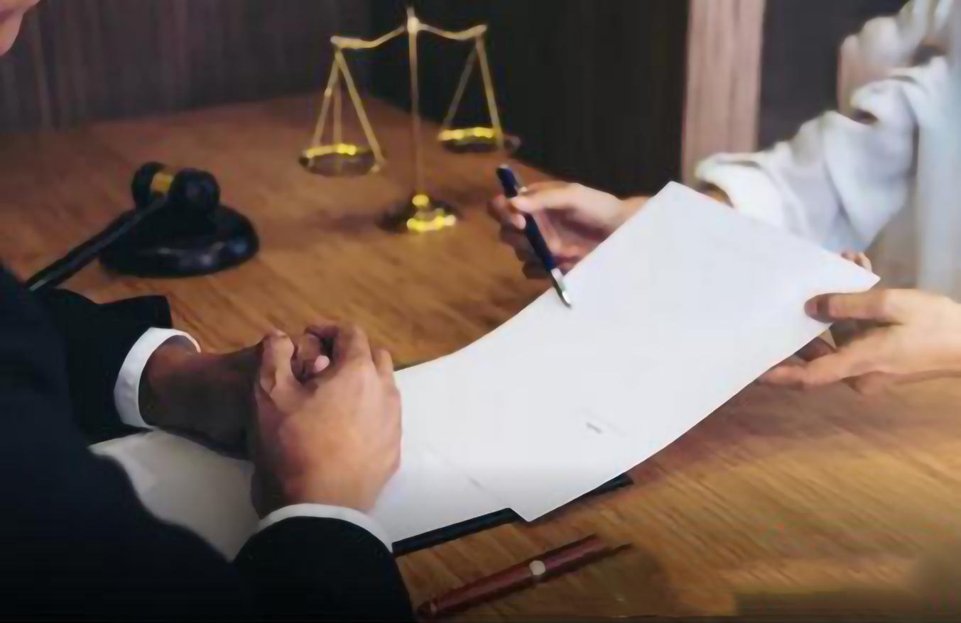 劳动仲裁实务，加班费计算与违法解除证据收集策略解析