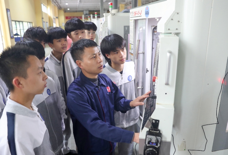 技工教育新引擎，以技师学院与高级技校为例拓宽升学通道